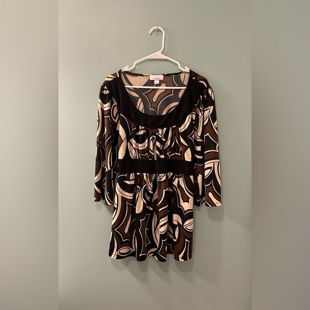 PREOWNED … DRESS BARN “Size: 3X” Patterned Blouse
